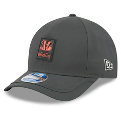 Cincinnati Bengals New Era 2025 Sideline Cold Weather 9FORTY M-Crown Adjustable Hat Charcoal - NFL