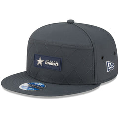 Dallas Cowboys New Era 2025 Sideline Cold Weather Split Panel 9FIFTY Snapback Hat Charcoal - NFL