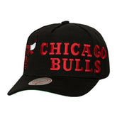 Mitchell & Ness - Chicago Bulls Busted Logo Wordmark Wrap-Around Pro Pinch Adjustable Hat - Black