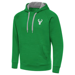 NBA - Milwaukee Bucks Antigua St. Patrick's Day Victory Raglan Pullover Hoodie - Kelly Green