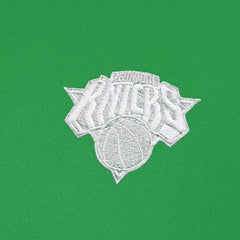 NBA - New York Knicks Antigua St. Patrick's Day Intent Quarter-Zip Jacket - Kelly Green