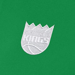 NBA - Sacramento Kings Antigua Women's St. Patrick's Day Intent Quarter-Zip Top - Kelly Green