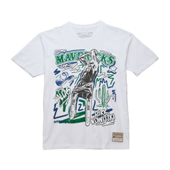 Mitchell & Ness - Dirk Nowitzki Dallas Mavericks Hardwood Classics Chalked Up T-Shirt - White