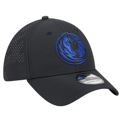 New Era - Dallas Mavericks Night 39THIRTY Flex Hat - Black