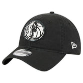 New Era - Dallas Mavericks Stamp Fabric Applique 9TWENTY Adjustable Hat - Black