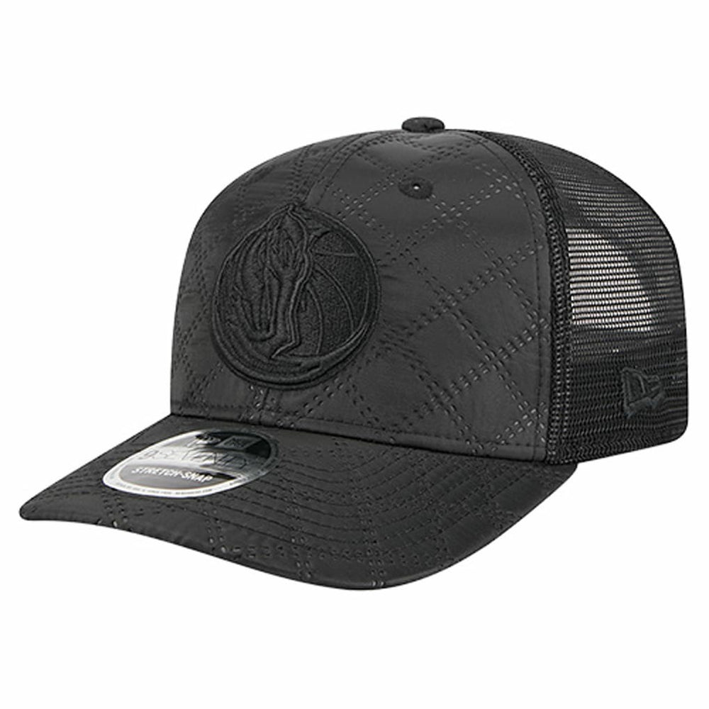 New Era - Dallas Mavericks Quilted 9SEVENTY Trucker Adjustable Hat - Black