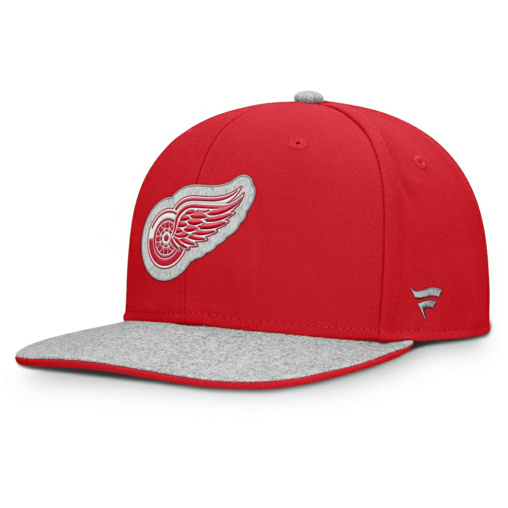 Detroit Red Wings - Fanatics Fundamentals Loden Snapback Hat Red
