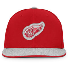 Detroit Red Wings - Fanatics Fundamentals Loden Snapback Hat Red