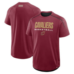 Fanatics - Cleveland Cavaliers Inbound Pass Play Practice T-Shirt - Wine