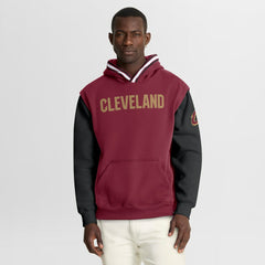 Fanatics - Cleveland Cavaliers Half Court Shot Clock Fastbreak Hoodie - Wine/Black