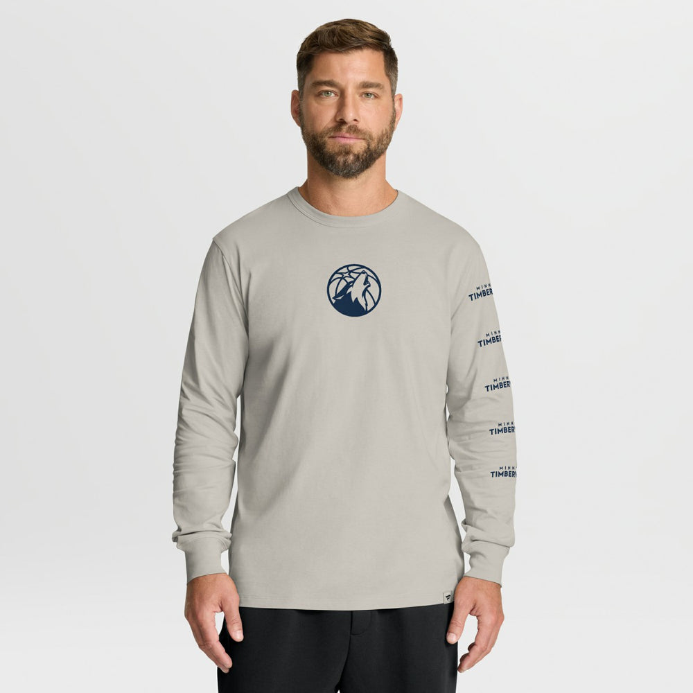 Fanatics - Minnesota Timberwolves Crossover Collection Ball Screen Action Premium Long Sleeve T-Shirt - Cream