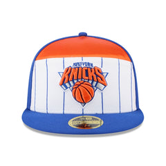 New Era - New York Knicks 2025 NBA Tip Off Split Panel 59FIFTY Fitted Hat - White/Blue
