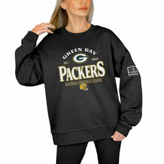 Green Bay Packers Gameday Couture Women's Oversized Players Only Black Label Pullover Sweatshirt Black - NFL