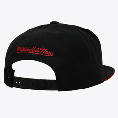 Mitchell & Ness - Philadelphia 76ers Color Pop Snapback Hat - Red/Black