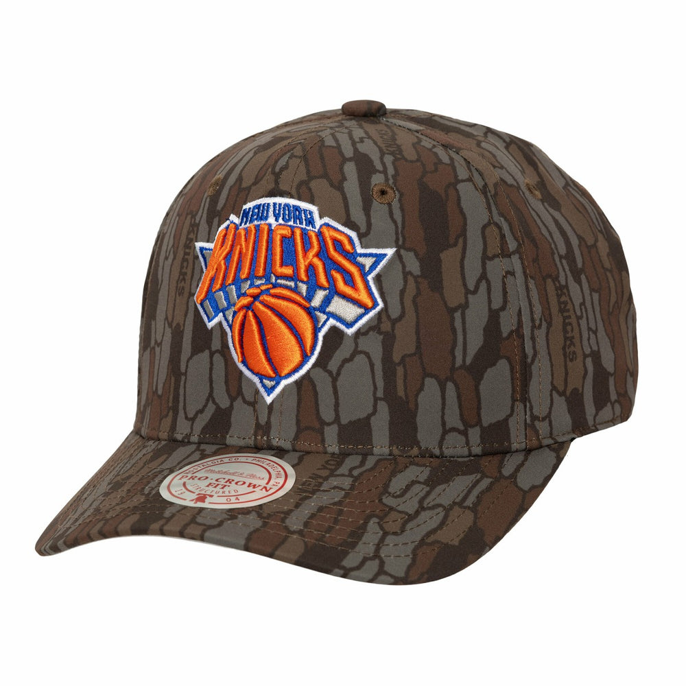 Mitchell & Ness - New York Knicks Hidden Pro-Crown Adjustable Hat - Camo