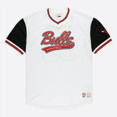 Mitchell & Ness - Scottie Pippen Chicago Bulls Player Mesh V-Neck Shirt - White