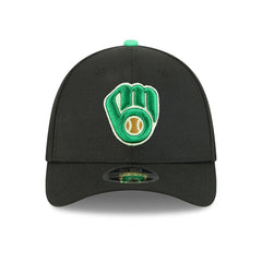 Milwaukee Brewers New Era 2026 St. Patrick's Day 39THIRTY Flex Hat Online