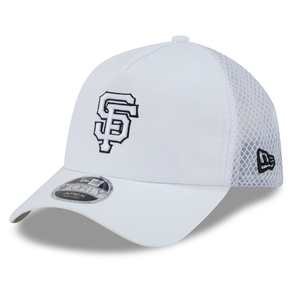 San Francisco Giants New Era 2026 Batting Practice Apex 9FORTY Adjustable Trucker Hat for sale