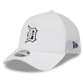 Detroit Tigers New Era 2026 Batting Practice Apex 9FORTY Adjustable Trucker Hat Lifestyle