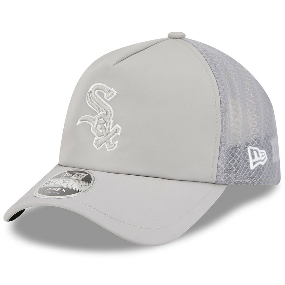 Chicago White Sox New Era 2026 Batting Practice Apex 9FORTY Adjustable Trucker Hat for sale