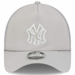 New York Yankees New Era 2026 Batting Practice Apex 9FORTY Adjustable Trucker Hat On Sale