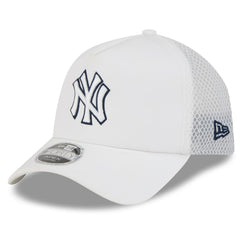 New York Yankees New Era 2026 Batting Practice Apex 9FORTY Adjustable Trucker Hat Clearance