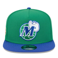 New Era - Dallas Mavericks 2025/26 Classic Edition Jersey Hook A-Frame 9FIFTY Snapback Hat - Green/Blue