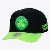 Mitchell & Ness - Boston Celtics Hardwood Classics Legendary Away Pro-Pinch Adjustable Hat - Black