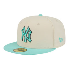 New York Yankees New Era Two-Tone Color Pack 59FIFTY Fitted Hat Lifestyle