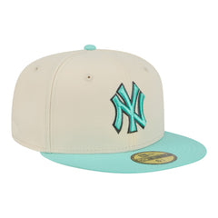 New York Yankees New Era Two-Tone Color Pack 59FIFTY Fitted Hat Lifestyle