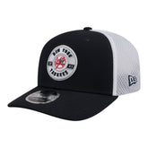 New York Yankees New Era Active 9SEVENTY Adjustable Trucker Hat Lifestyle
