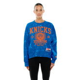 New Era - New York Knicks Women's Throwback Collection Mineral Wash Crewneck Sweatshirt - Blue