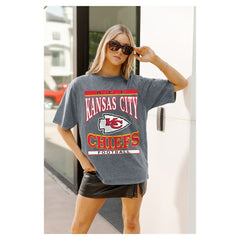 Kansas City Chiefs Gameday Couture Women's Oversized Classic Grind Washed T-Shirt Gray - NFL