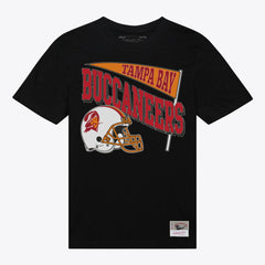 Tampa Bay Buccaneers Women's Team Dynamic Boyfriend T-Shirt Black - Mitchell & Ness