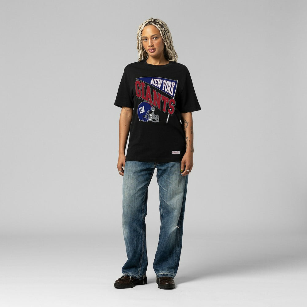 New York Giants Women's Team Dynamic Boyfriend T-Shirt Black - Mitchell & Ness