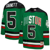 Mitchell & Ness - Kevin Garnett Boston Celtics Unisex Maxxed Out Fashion Hockey Jersey - Kelly Green