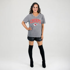 Kansas City Chiefs Gameday Couture Women's Relaxed Iconic Edge Rhinestone V-Neck T-Shirt Gray - NFL