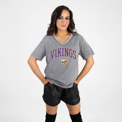 Minnesota Vikings Gameday Couture Women's Relaxed Iconic Edge Rhinestone V-Neck T-Shirt Gray - NFL