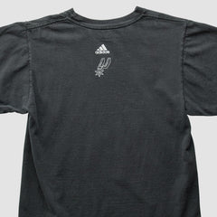 Adidas - San Antonio Spurs 2000s T-Shirt - Black Vintage