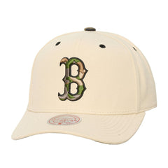Boston Red Sox Mitchell & Ness Unisex Camo Logo Pro Crown Snapback Hat Lifestyle