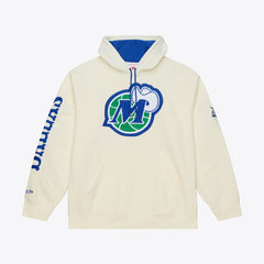 Mitchell & Ness - Dallas Mavericks Hardwood Classics Chainstitch Premium Fleece Hoodie - Cream