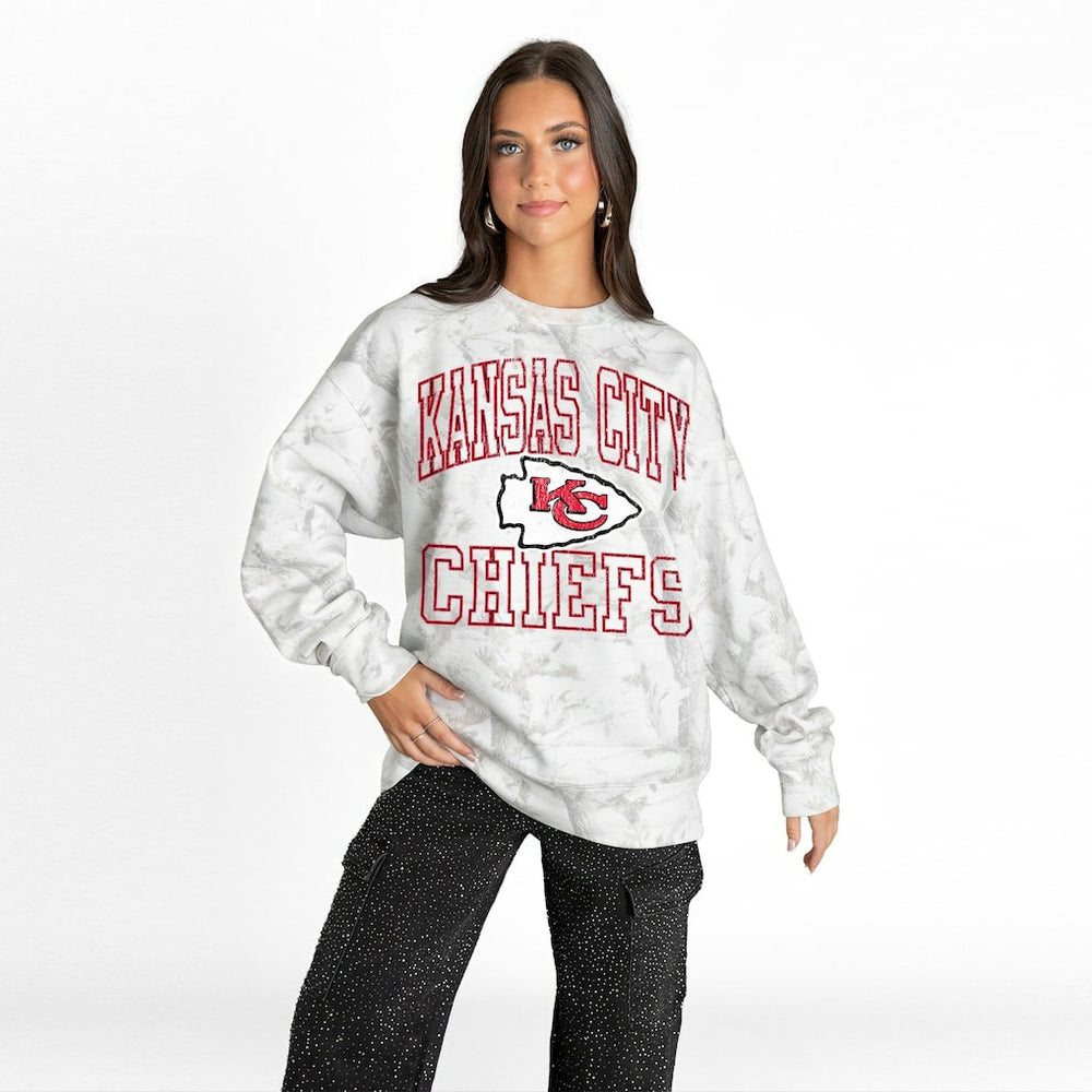 Kansas City Chiefs Gameday Couture Women's Whiteout Oversized Premium Fleece Sweatshirt Arctic Camo - NFL