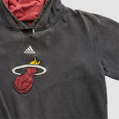 Adidas - Miami Heat 2000s Pullover Sweatshirt - Charcoal Vintage