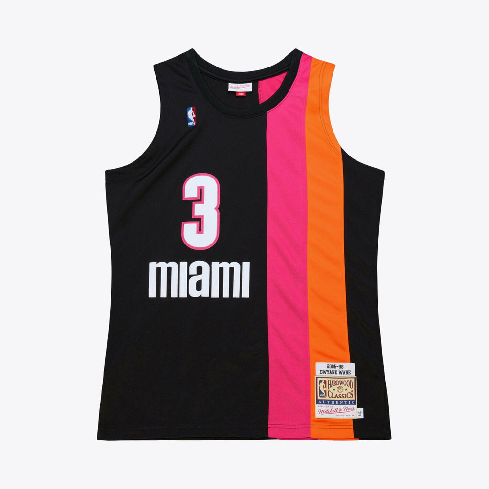 Mitchell & Ness - Dwyane Wade Miami Heat 2005-06 Hardwood Classics Authentic Jersey - Black
