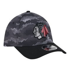 Chicago Blackhawks New Era Zero Dark 39THIRTY Flex Hat Black
