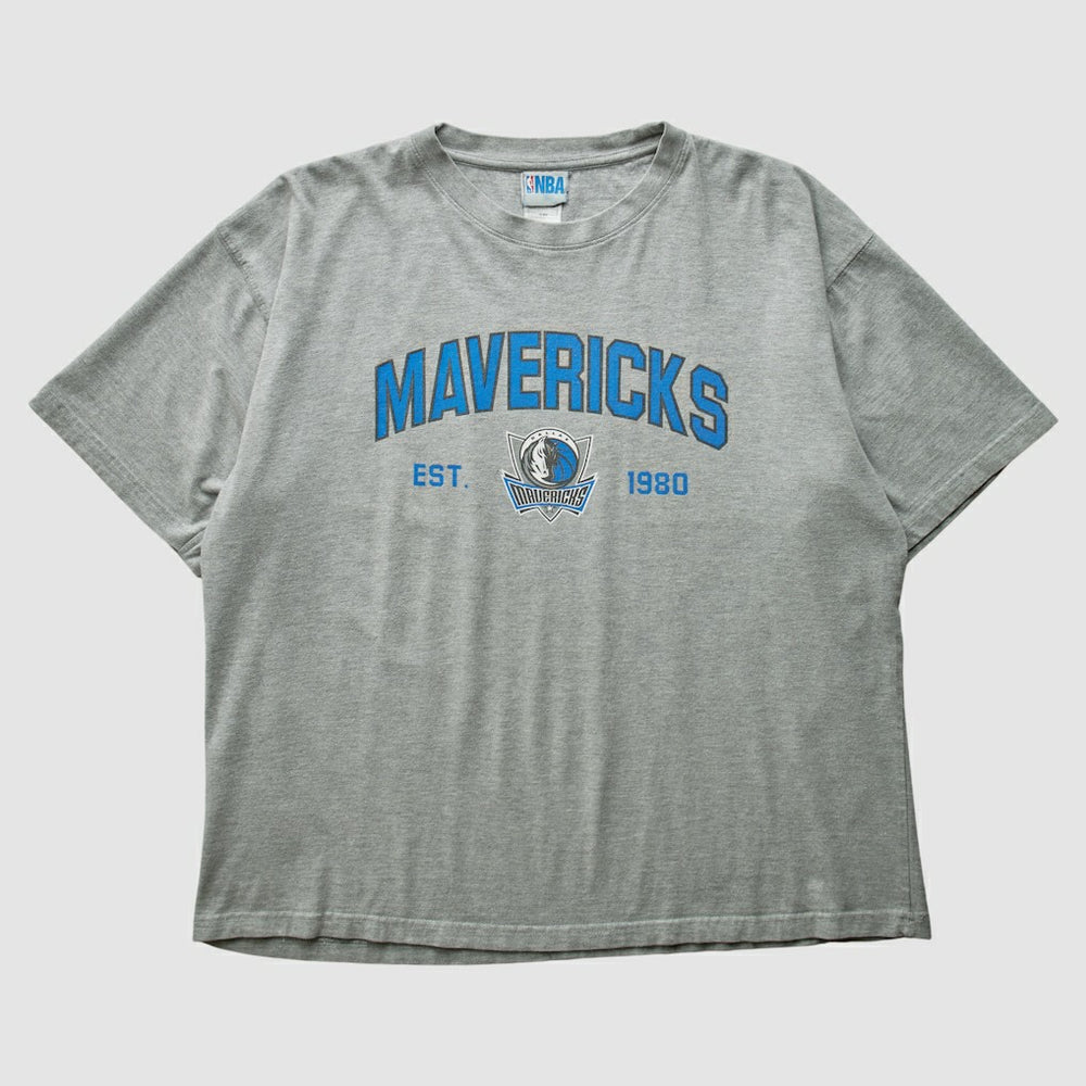Vintage - Dallas Mavericks NBA 2000s T-shirt - Heather Gray Vintage
