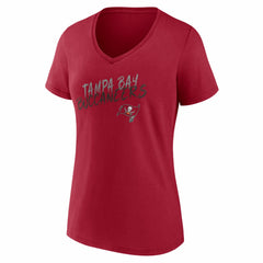 Tampa Bay Buccaneers Women's Hustle V-Neck T-Shirt Red - NFL