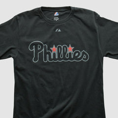 Philadelphia Phillies Majestic 2000s T-shirt Near Me