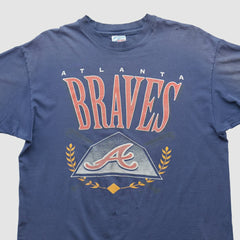 Atlanta Braves Hanes 90s T-shirt On Sale