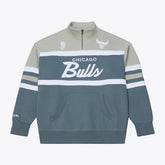 Mitchell & Ness - Chicago Bulls Thunderstorm Head Coach Quarter-Zip Jacket - Blue
